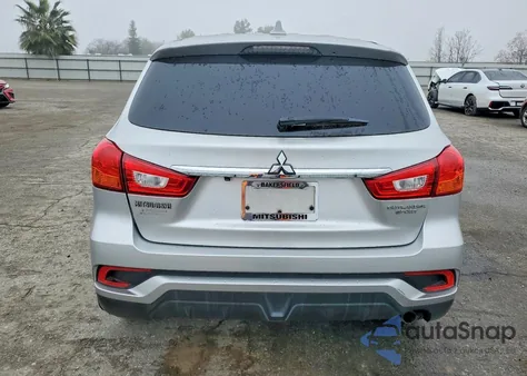 2019 Mitsubishi Outlander Sport Es z USA, uszkodzony, nr VIN JA4AP3AU4KU035035